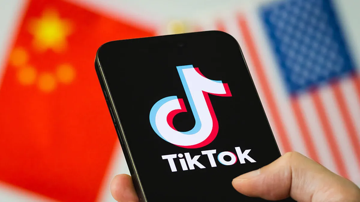 After TikTok Sale, Oracle to Manage TikTok’s US Algorithm