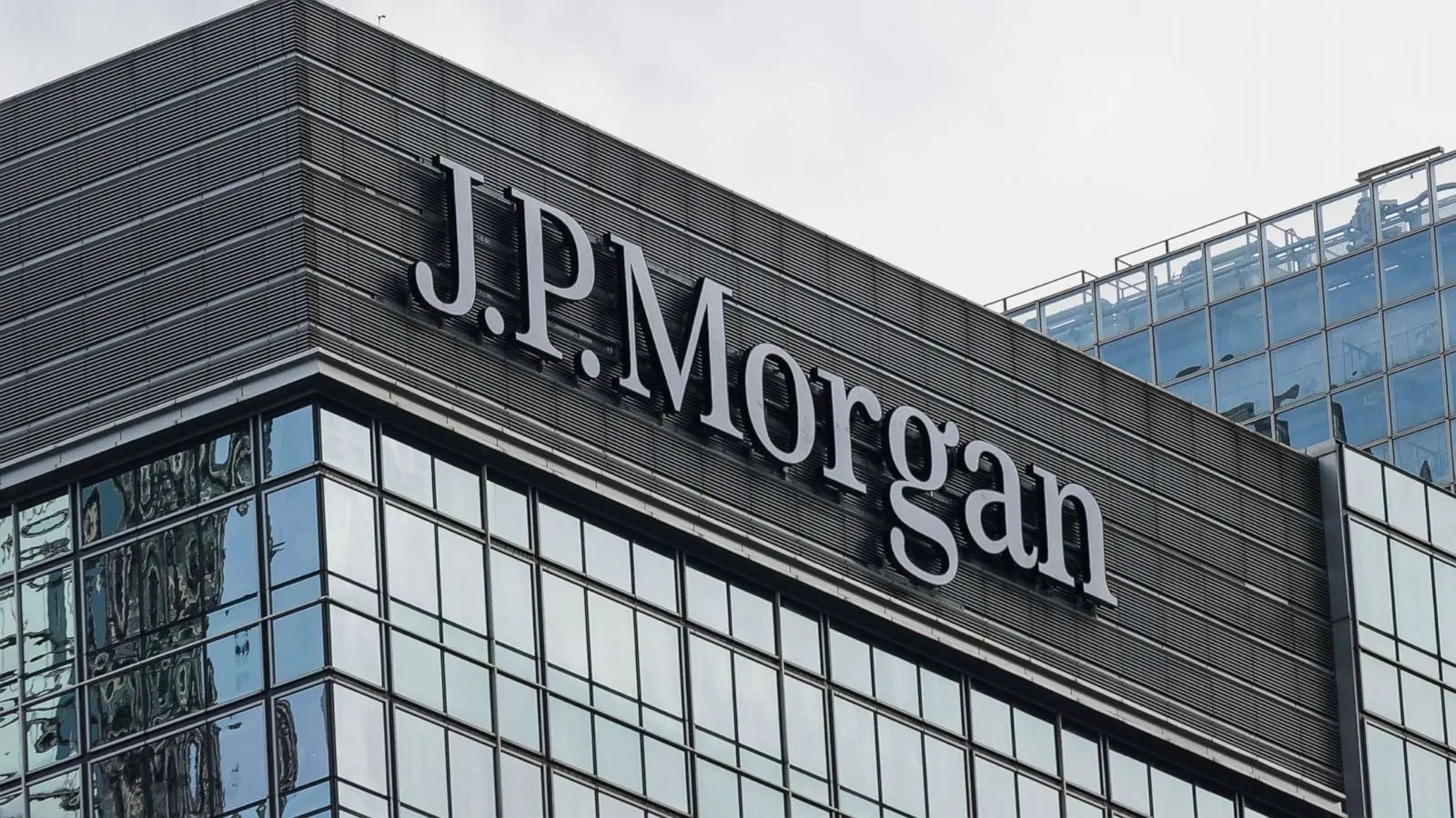 JPMorgan Halts Accounts of Stablecoin Firms Blindpay and Kontigo