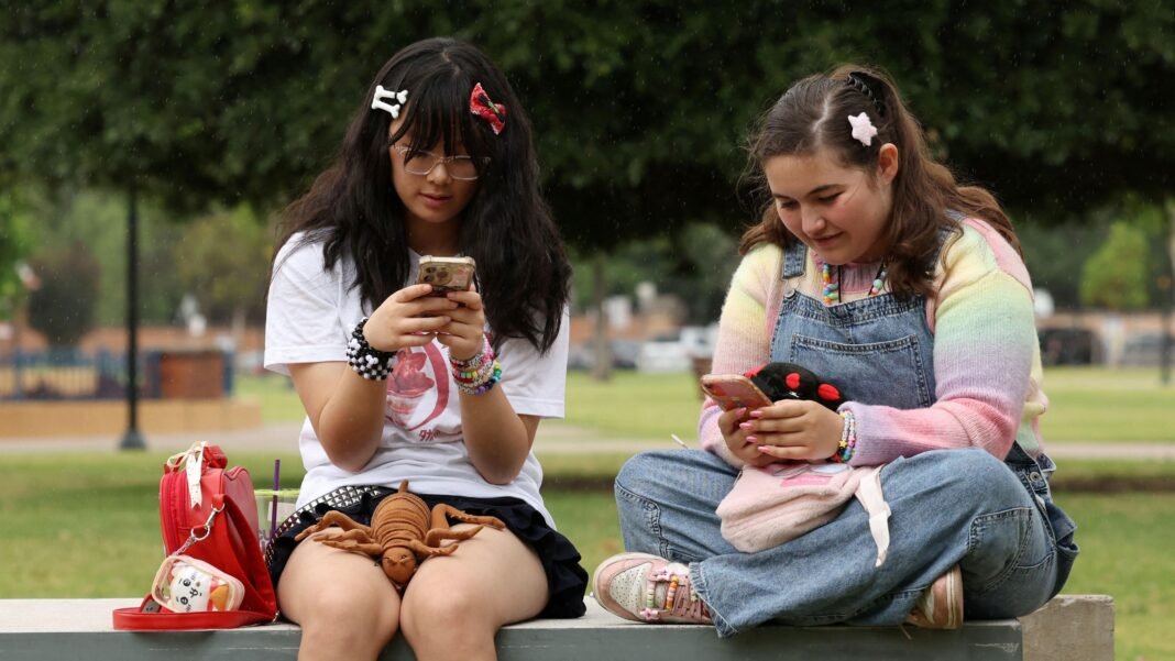 Social Media and Teens Mental Health